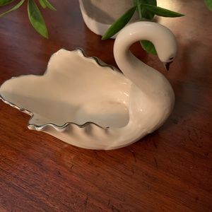 Lenox small swan
